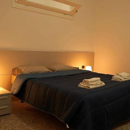 Mille Guest House Бари Экстерьер фото